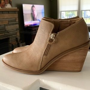 Dr Scholls booties - Brand new never worn